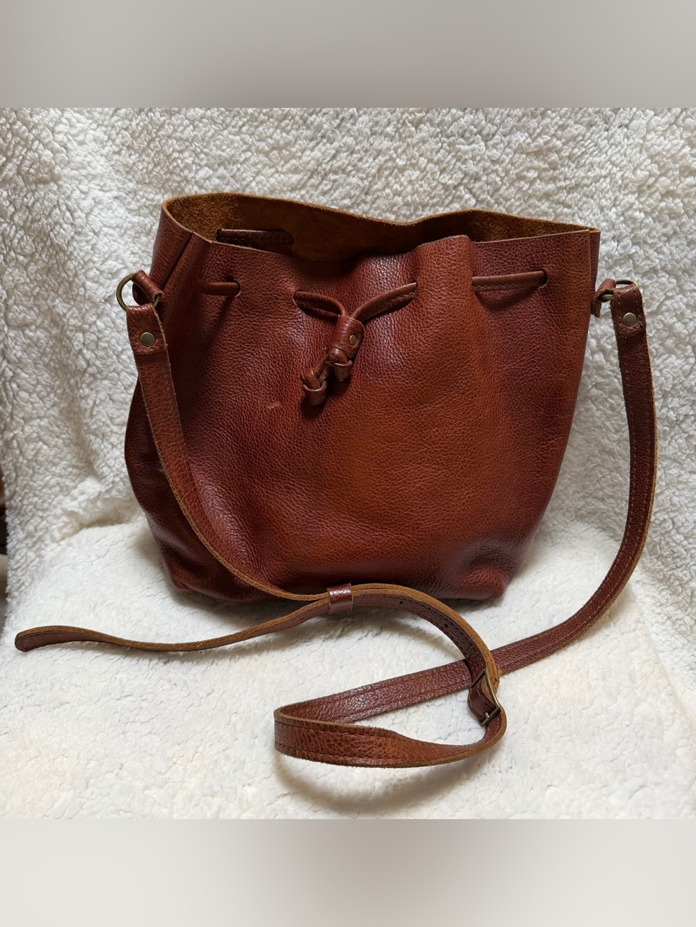 Portland Leather Goods Brown Pebbled Bucket Drawstring Bag Adjustable Crossbody